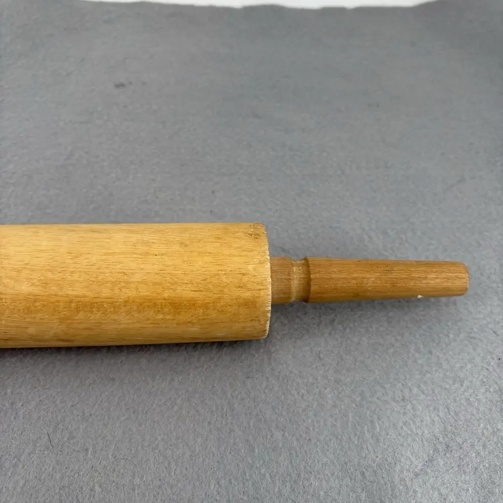 Classic Wooden Rolling Pin - Natural Wood